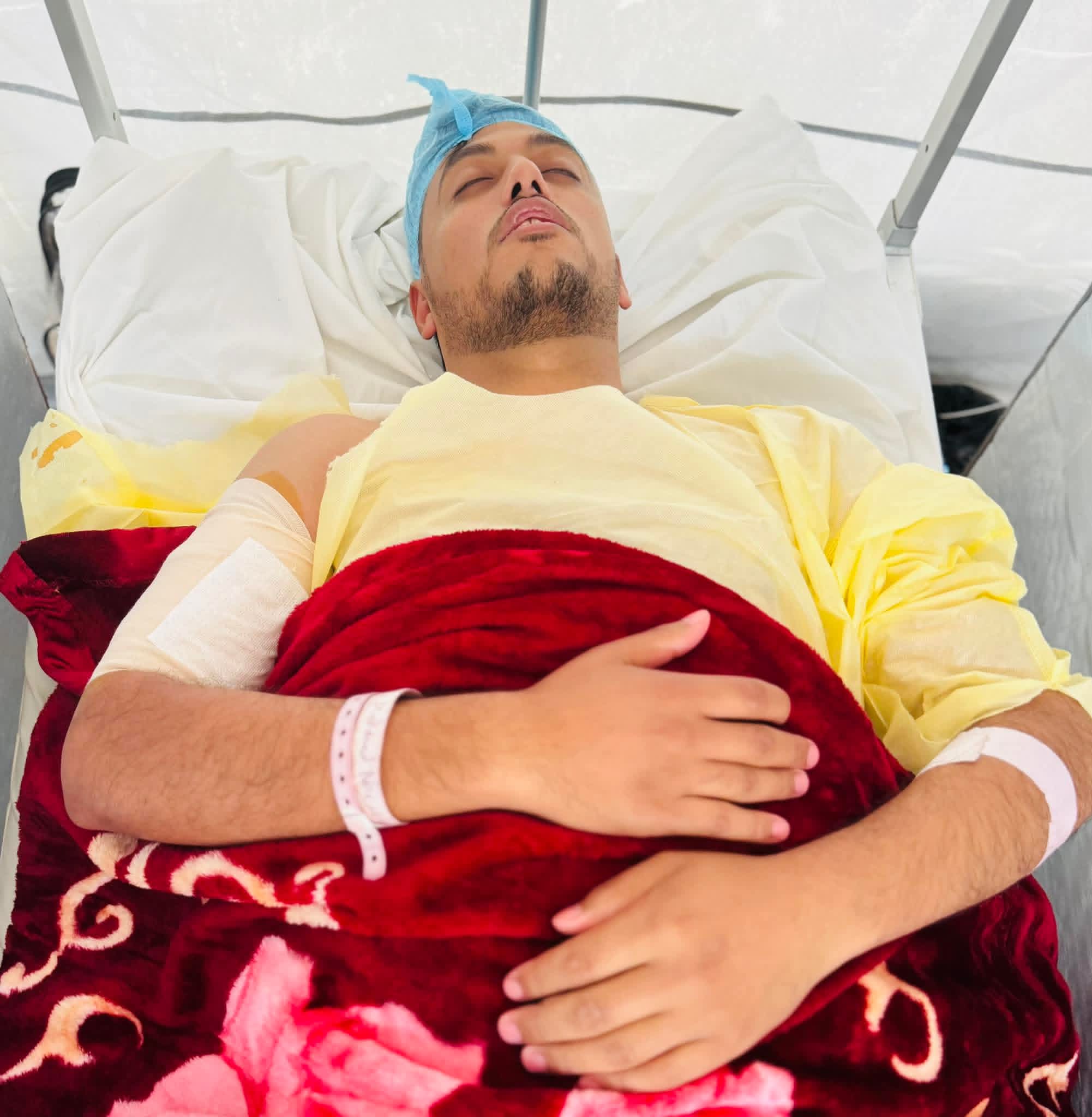 الشفاء العاجل للصحفي محمد فايق